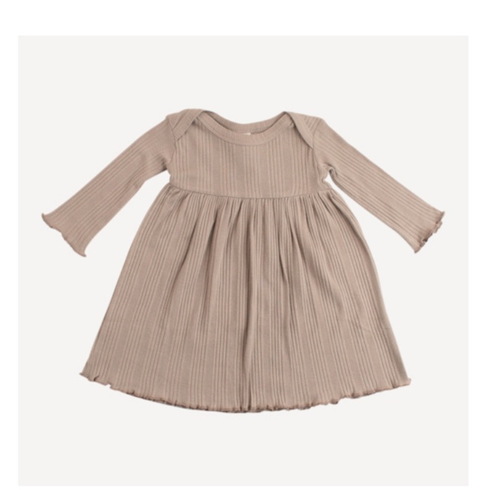 Kate Quinn ‼️NEW WITH TAGS IN BAG‼️